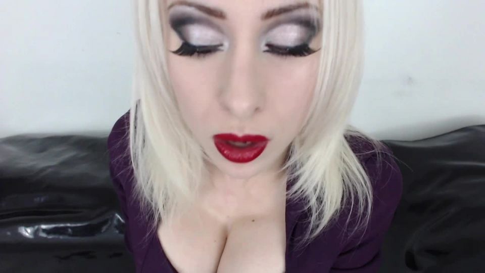 online video adulto 1 Autoestima destrucción Enculada en fetiche porno femdom pies adoración