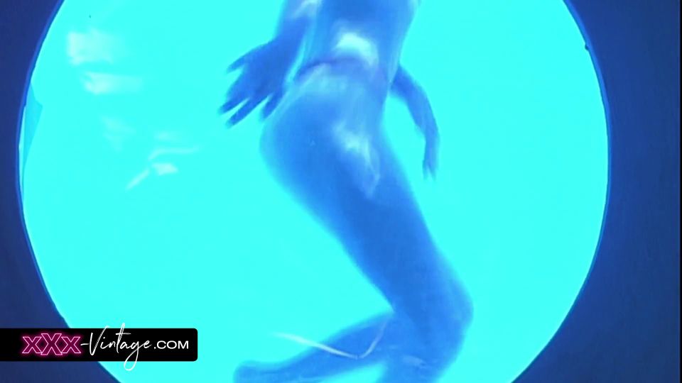 7107 Sexo anal en una mansión con Jane Darling XXX-Vintage 1080p