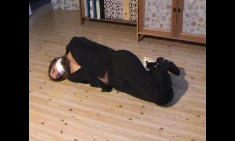 Juliettes - mujer de negocios placer SD576p Video Sexo D...