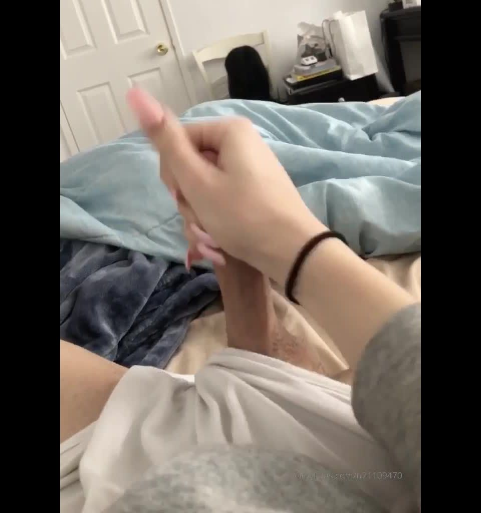 Violet - violetbbydoll () Violetbbydoll - heres a video of my girl cock spraying cum everywhere and im just moaning like a sis 01-03-2020