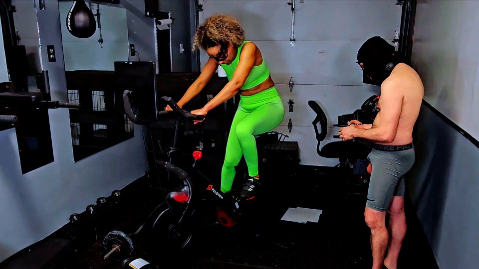 [K2S.CLUB] Abominación a bolas Bianca - Dominabianca - Dominación de Peletón Adoración y Abominación a Bola - 4K 2160P