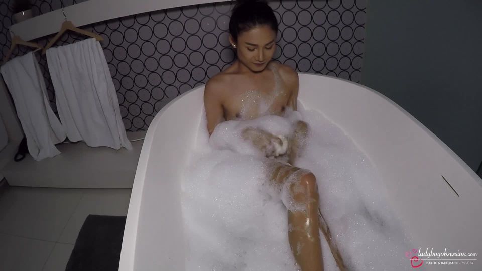 video 33 LadyboyObsession, LadyboyGold - Nonny Bubble Bathe & Naked Bareback , leather fetish on femdom porn 