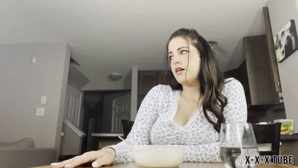  PAWG fingering, pawg, role play, squirt, taboo possessed sis fucks herself at the table Manyvids  GirlOnTop880 