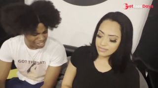 [GetFreeDays.com] thick brazilian mami signs to lil d pt 1 Porn Stream April 2023