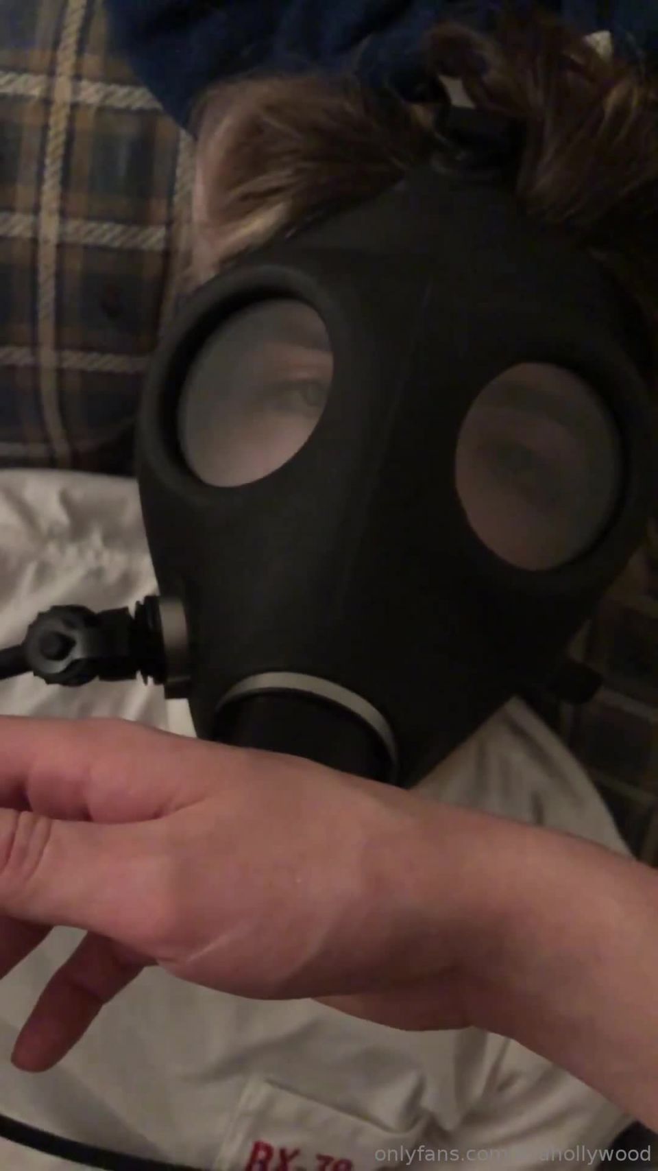 [Onlyfans] ellahollywood-09-06-2019-7480006-breathplay stuff