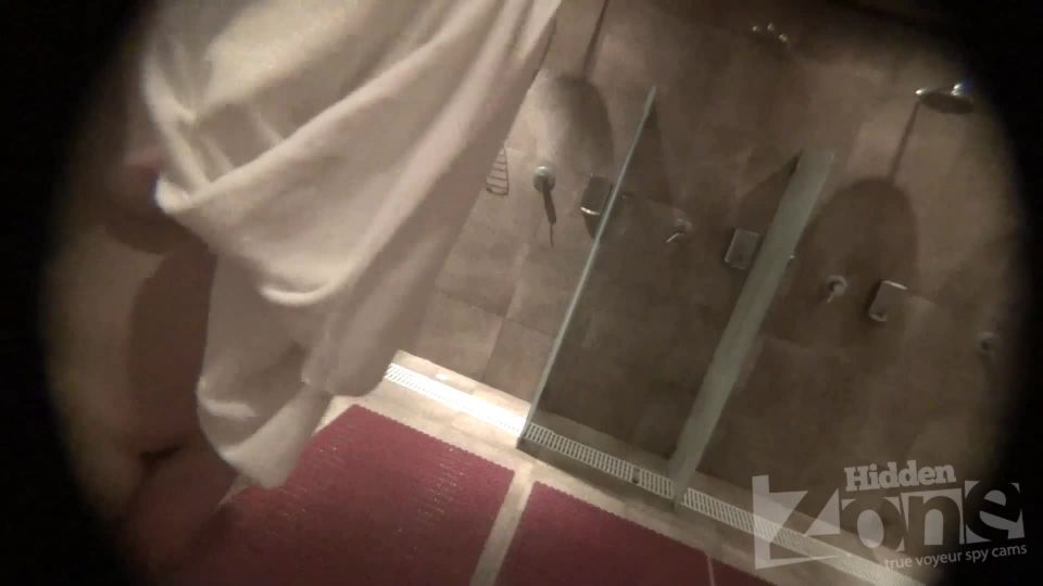  Voyeur – Hidden-Zone Shower – hz_Sh1911 (AVI, FullHD, 1920×1080),  on voyeur 