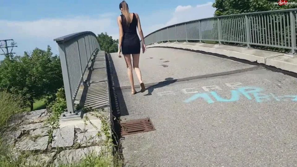 Porn tube Noradevot - Public-Fick an der Schnellstraße