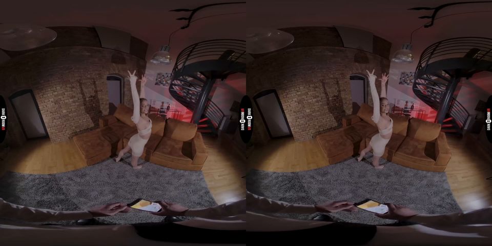 DARK ROOM VR  Flexible Slut