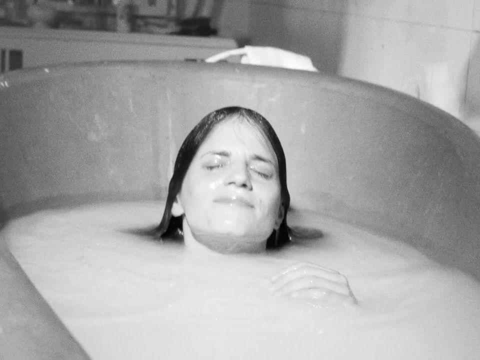 Lena Munchow, Lisa Charlotte Friederich – Fritz Lang Der Andere in uns (2016) HD 1080p!!!