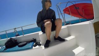 Fun And Orgy On A Yacht(Hardcore porn)