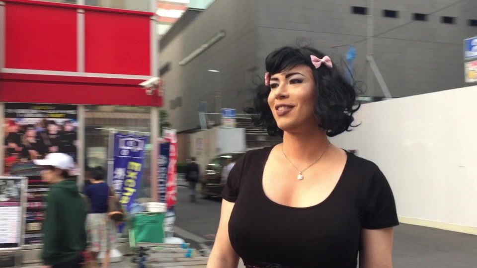 Porn tube Maeva French – Ladyboy Vegetables & flashing in Tokyo