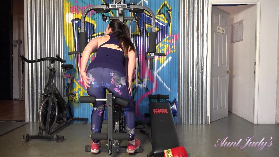 online xxx clip 40 Josephine - Masturbates At The Gym (FullHD) on femdom porn femdom boobs