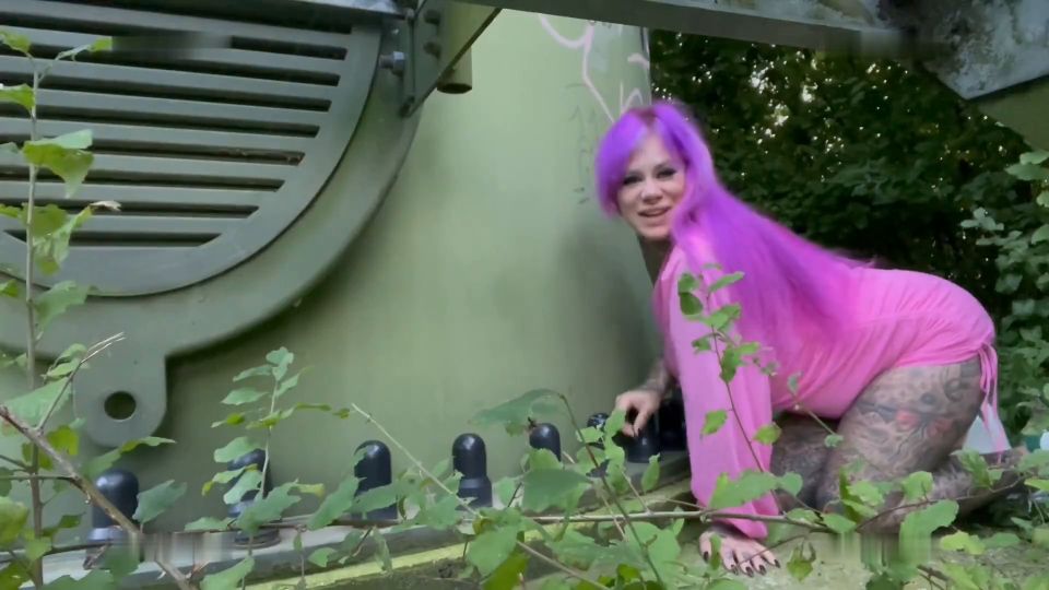 [K2S.CLUB] SteffiBlond - WINDRAD weg gefickt NOT MACHT ERFINDERISCH - FullHD 1080P