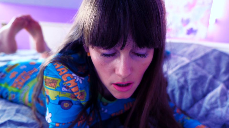 gratis xxx video 4 tetonas porno extranjero mamada paja y corrida Sydney Harwin - La cosa de la mamá hermana - FullHD 1080p, sexo virtual en 3d porno