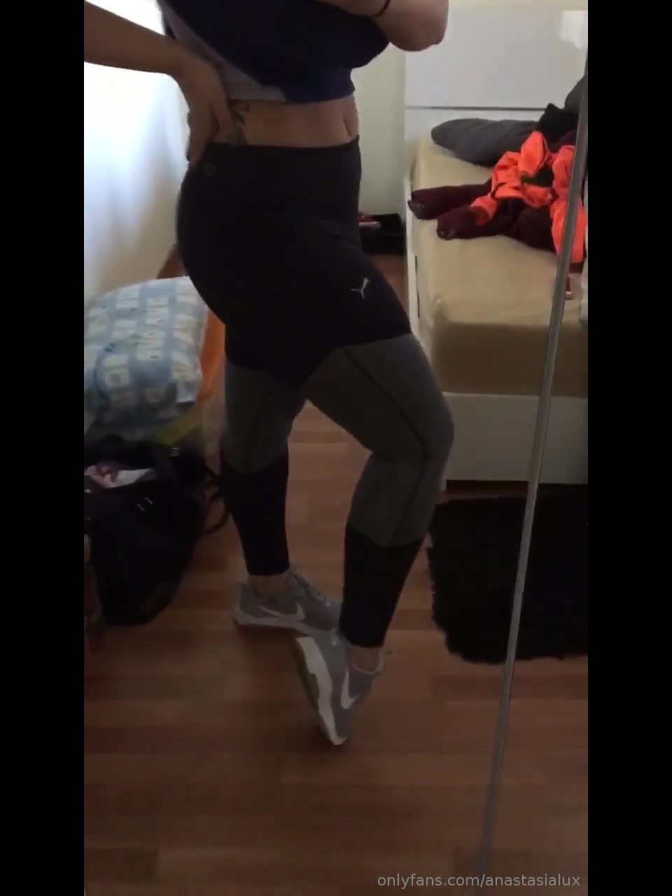 Anastasia Lux () Anastasialux - mirror flaunting before a gym session part of the routine i guess who wants be my 13-01-2019