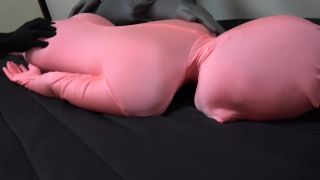 dlzts-304 - Sleep with chloroform and wear Zentai