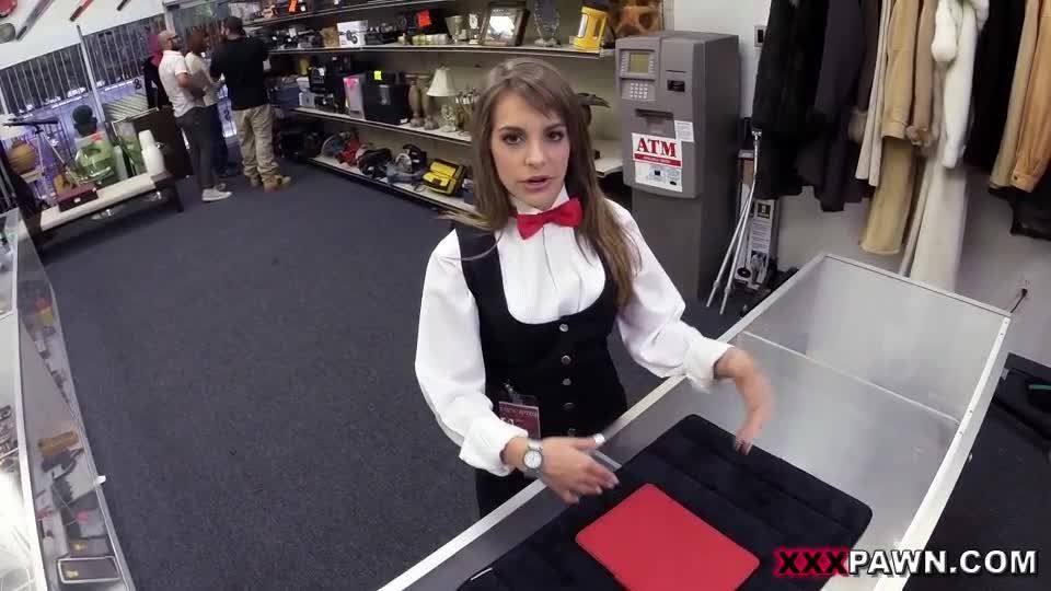Kimmy Granger - Card dealer cashes in that pussy