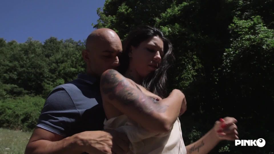 PinkoClub - Valeria Curtis - Is Back