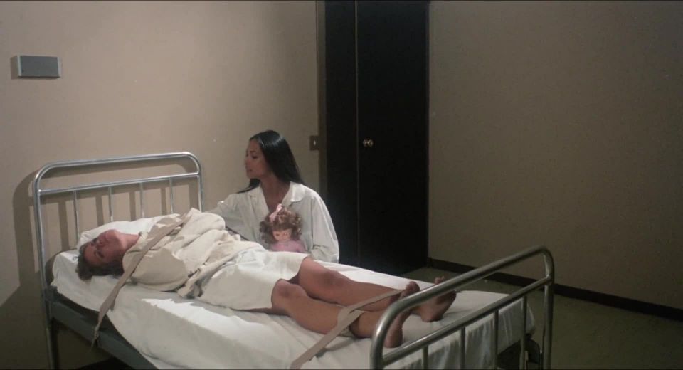 Emanuelle and the Last Cannibals (1977) - (Vintage)