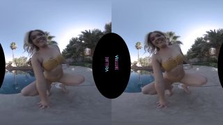 VRALLURE Come Dance With Me By The Pool