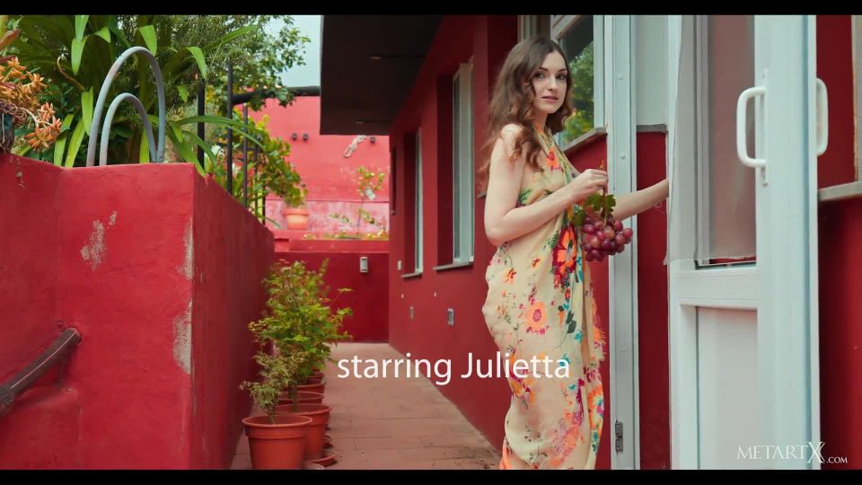 Julietta Ripe Fruit - FullHD1080p