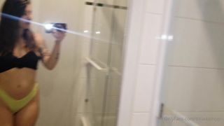 Onlyfans - JadeMoon - bbjademoon - bbjademoonI love playing with glass - 08-09-2020