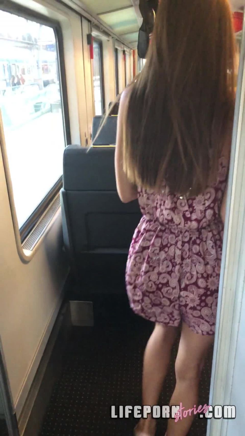 Cindy Shine - Quickie Fuck On A Train