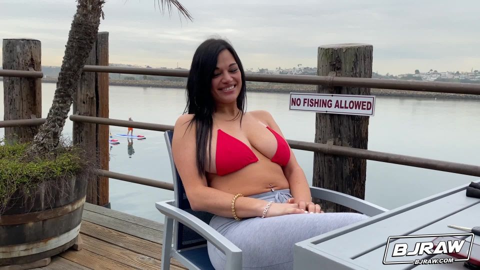 Mona Azar BJ Raw with in Mona's Face Is a Work Of Art - Latina