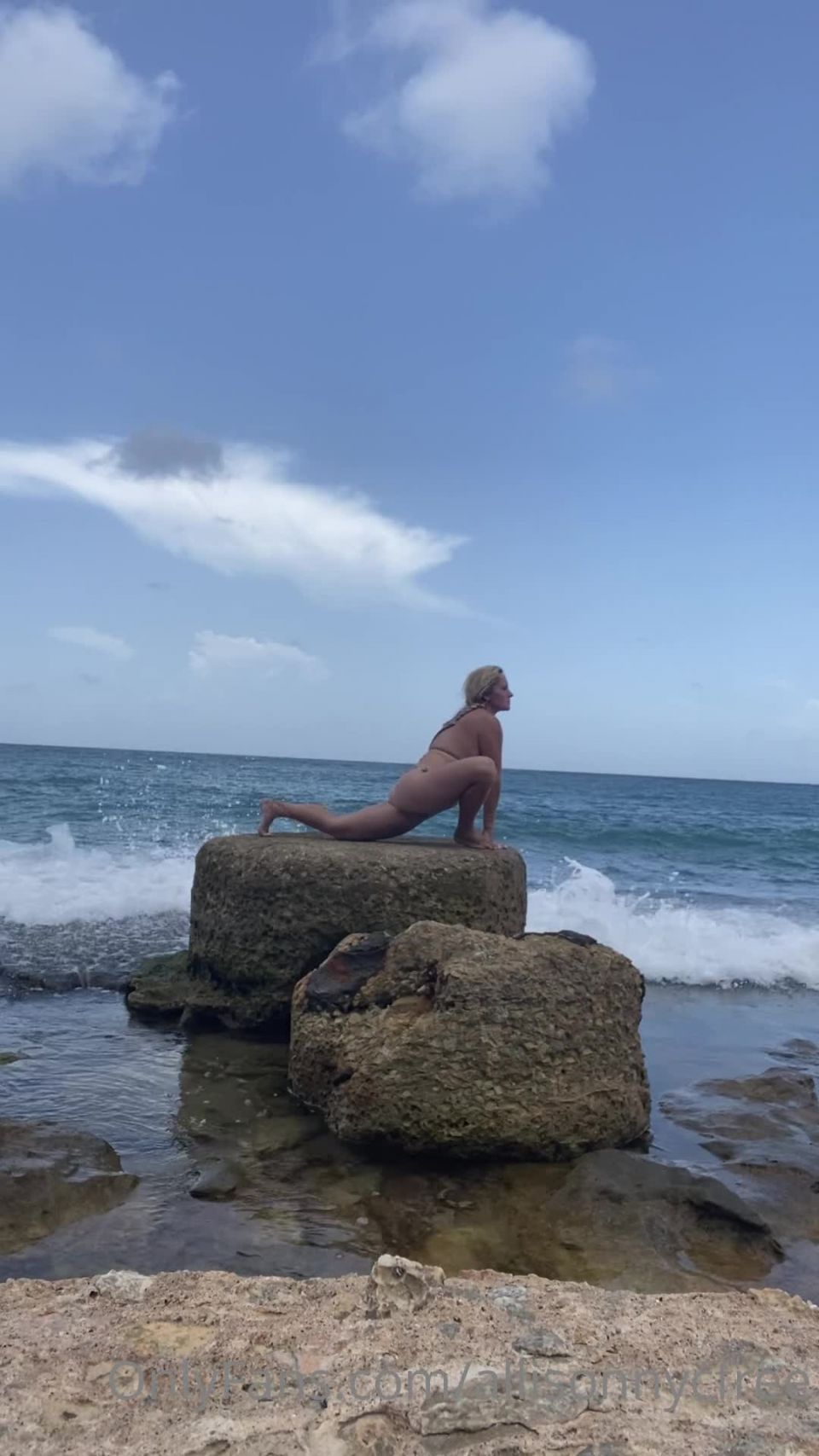 Onlyfans - AllisonNYC - allisonnycfree - allisonnycfreeI could do this every single day Would you - 17-09-2020