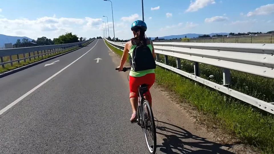 Anal Surprise During Hot Cycling