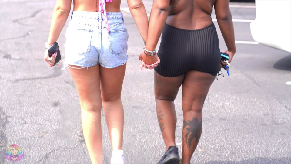 online adult clip 46 GIbbyTheClown Lesbians Gets Great Service At Super Market Amp Returns Favor  on hardcore porn big black dick hardcore