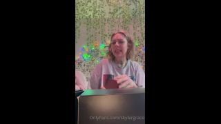 Onlyfans - Skyler Grace - skylergraceDay  I got to use a toyyyy - 06-12-2021