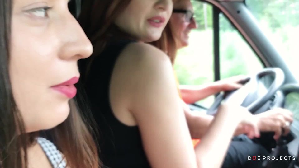 Brokedown Babes - Friendly Truck Driver - [Hardcore porn]