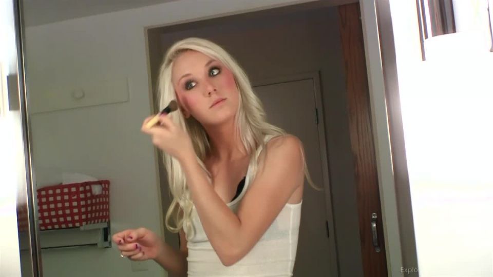 Exploited College Girls - 20 years old Ava Amateur!