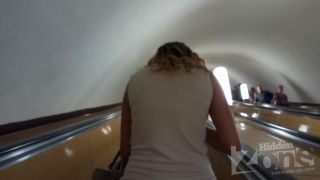 Online Tube Voyeur upskirt - voyeur