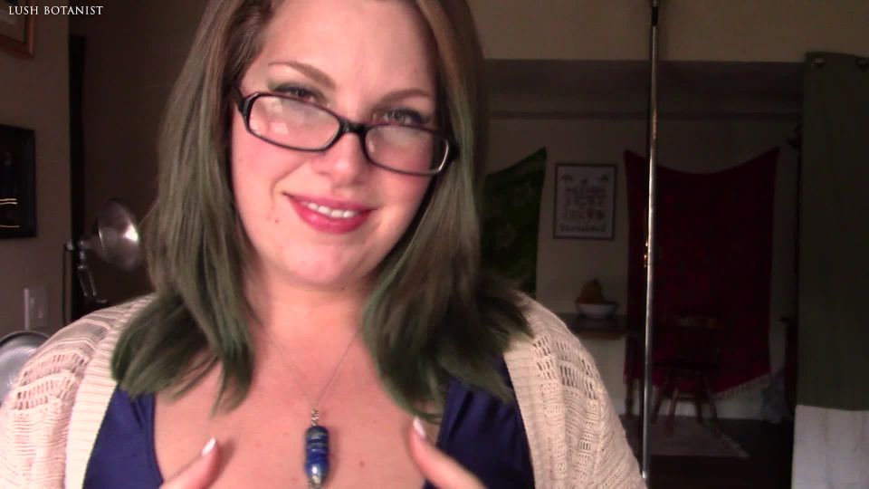 Lush Botanist – BBW MILF Burp amp Tease - Kink