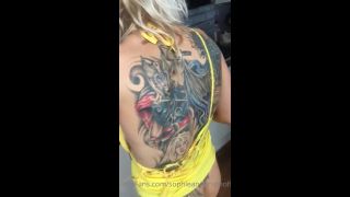 SOPHIE ANDERSON - sophieandersonoficial () Sophieandersonoficial - piso maldito lamer 17-11-2021