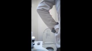 Voyeur Toilet – 15349378Wcpeep - (Webcam)
