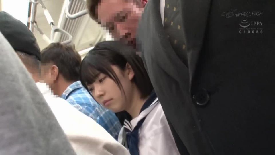 Mari Rika, Kuraki Shiori, Minatsuki Hikaru, Aya Mitsuki NHDTB-285 Out In Station Valve J ○ Molester 2 - Japanese