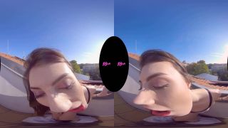 clip 49 Lina Luxa in La French Touch on virtual reality 