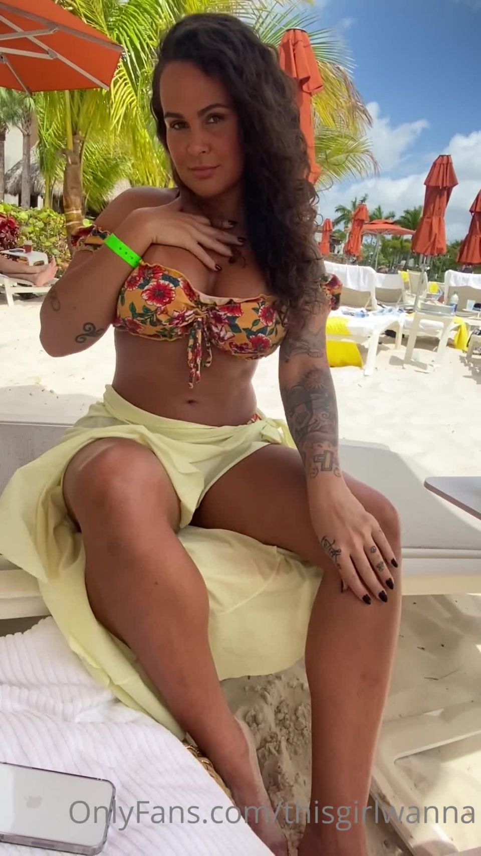 Brazilian Barbie - thisgirlwanna () Thisgirlwanna - this girl wanna know who wanna go to the beach with her 19-03-2021