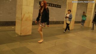 Bare Feet In The City Video - Sofia B 2017-05-27