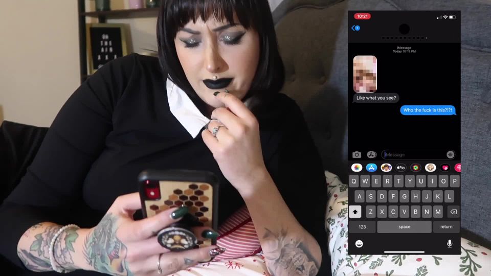Hooking Up with your BFF’s Goth Sister Fisting