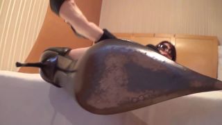 free porn clip 20 Clips4sale - Shoes Cleaner - HD 720p | shoeslicking | asian girl porn asian street sex