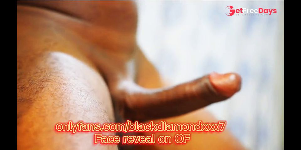 I STROKE MY BBC WHILE I SITTING AND CUM