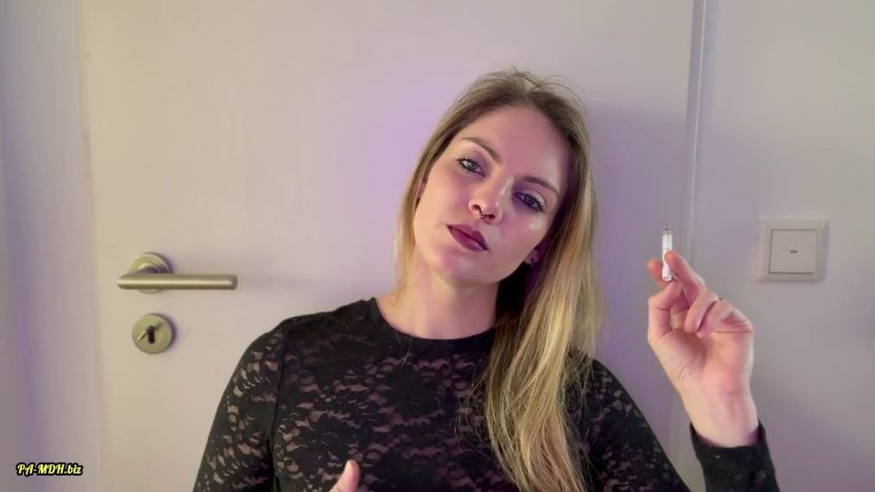 [K2S.CLUB] NaughtyNatascha - Sexy Rauchen - HD 720P