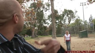 Soccer mom gets monster black dick while at the park(porn)