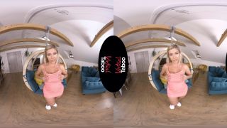 Online porn - VirtualTaboo presents Mia Linz in The Blonde Next Door – 05.08.2019 virtual reality