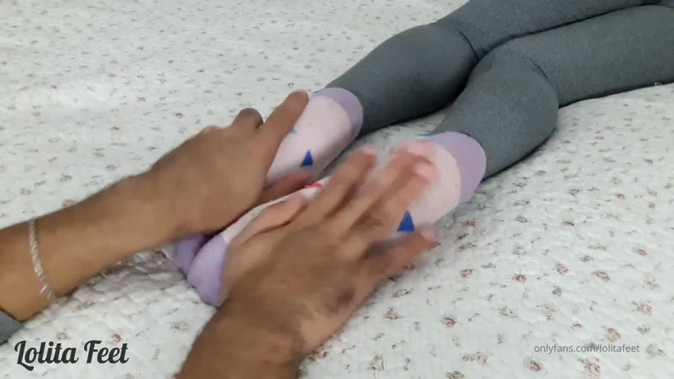 xxx video clip 4 lolitafeet 27-05-2019 He took off my socks and did the worship that my feet de on feet porn brittanya razavi foot fetish