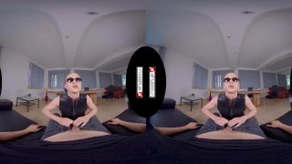 The Matrix – Trinity A XXX Parody – Vinna Reed (Oculus, Go 4K)!!!